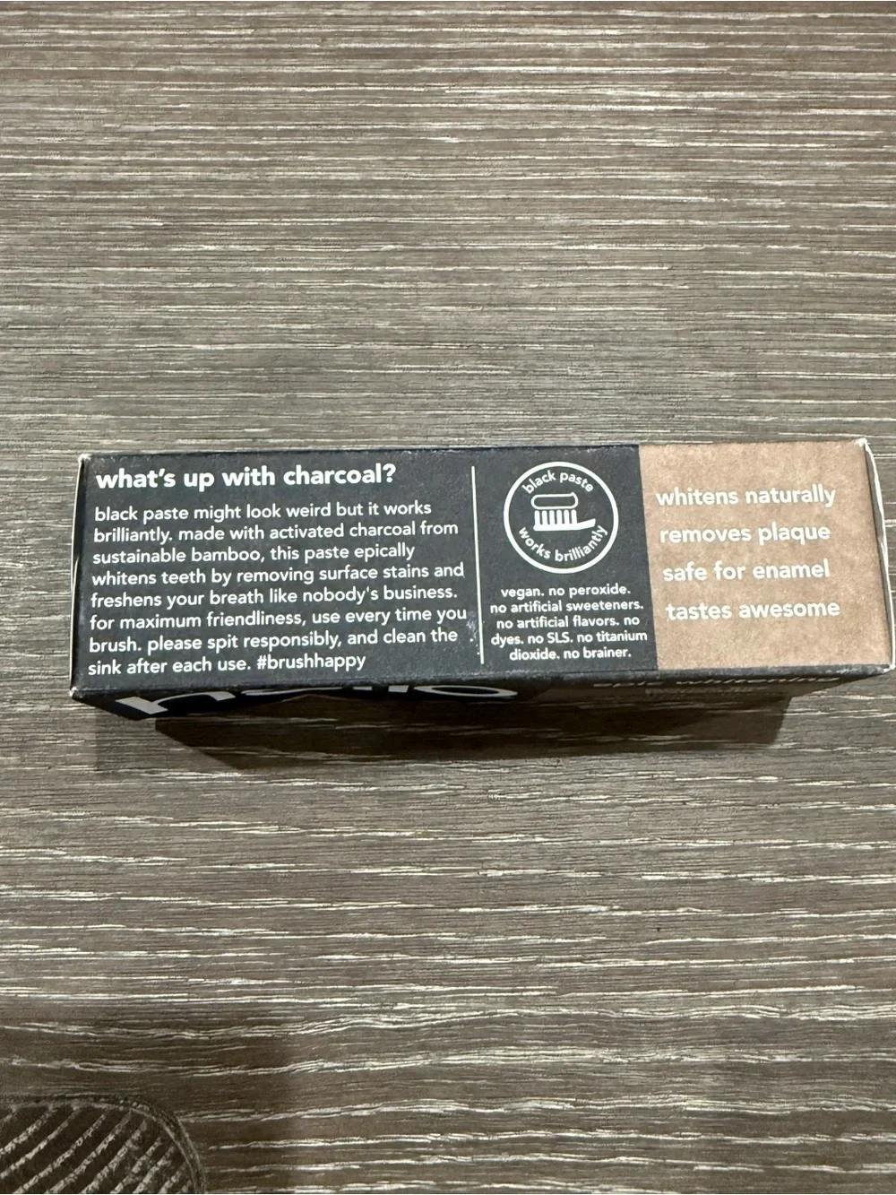 Hello Epic Whitening Activated Charcoal Toothpaste fluoride free mint & coconut